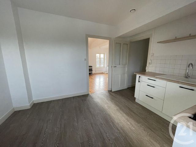 Appartement T2 à louer - 2 pièces - 46.31 m2 - ST SYMPHORIEN D ANCELLES - 71 - BOURGOGNE - Century 21 Coquillat Immobilier