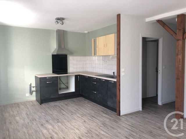 Appartement F2 à louer CERCIE