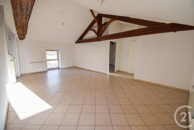 Appartement T2 à louer - 2 pièces - 54.0 m2 - JULLIE - 69 - RHONE-ALPES - Century 21 Coquillat Immobilier