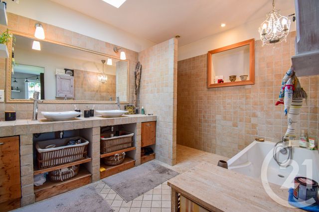 Afficher la photo en grand maison à vendre - 7 pièces - 206.24 m2 - ST SYMPHORIEN D ANCELLES - 71 - BOURGOGNE - Century 21 Coquillat Immobilier